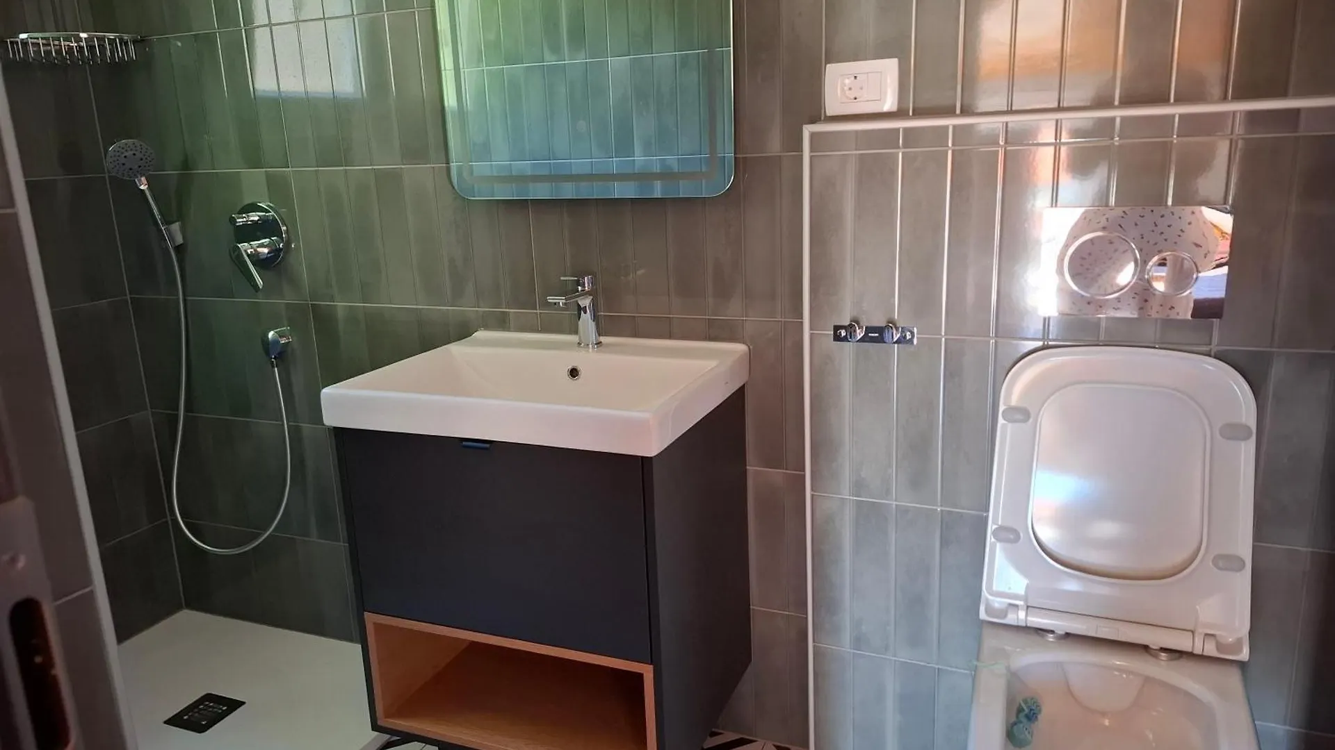 Charming Studio Apartment Sukosan