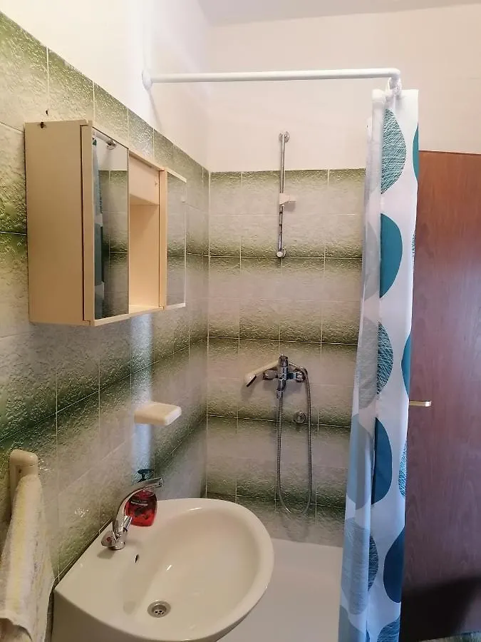 Charming Studio Apartment Sukosan